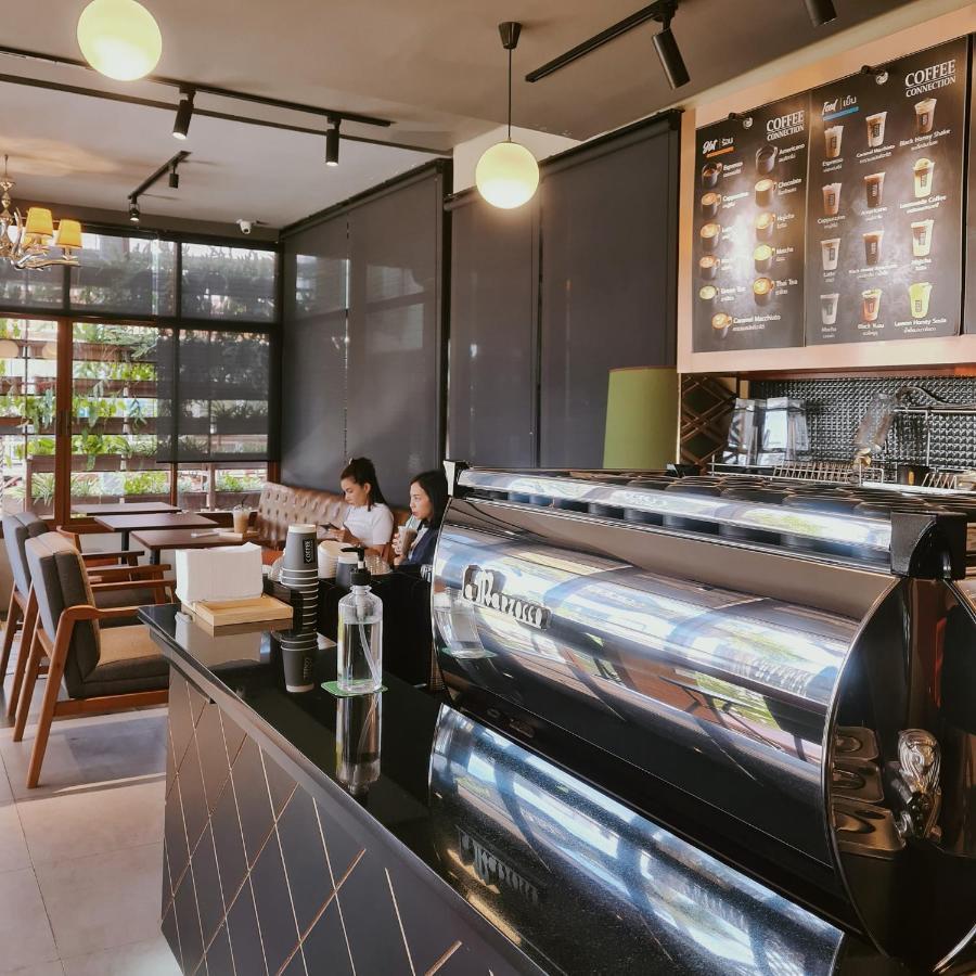 Crystal Jade Hotel Rayong Buitenkant foto