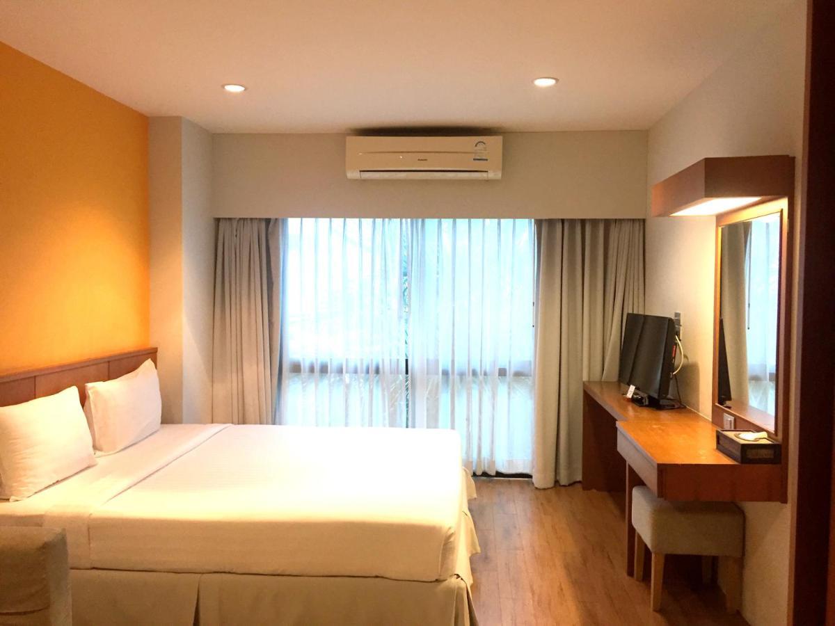 Crystal Jade Hotel Rayong Buitenkant foto