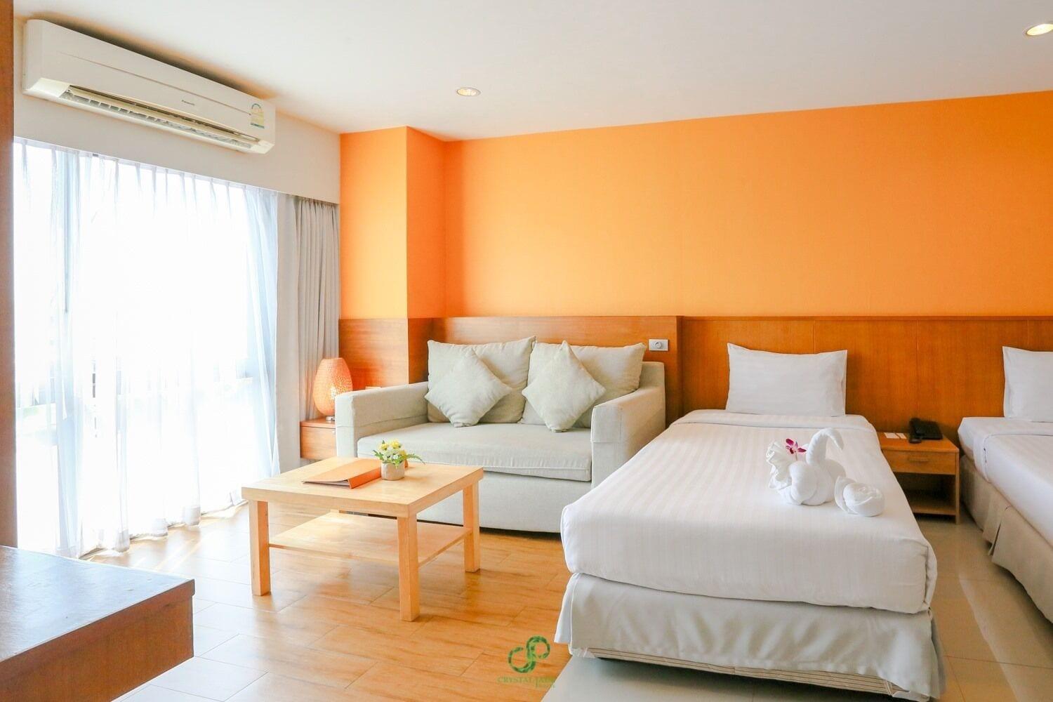 Crystal Jade Hotel Rayong Buitenkant foto