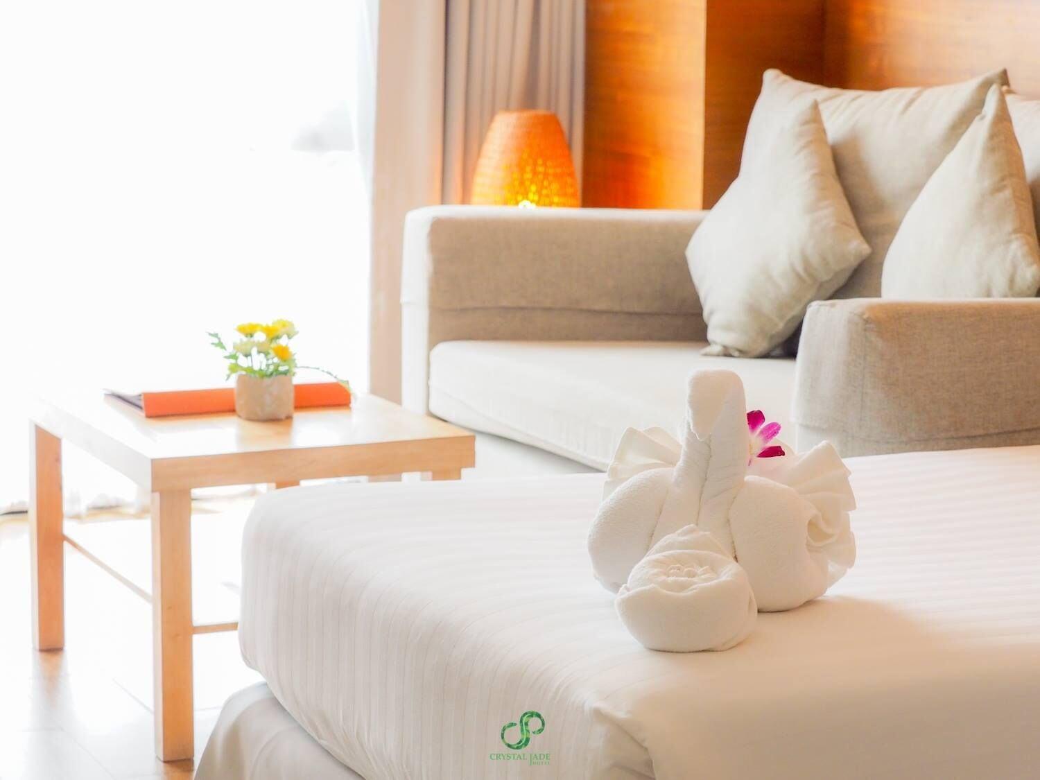 Crystal Jade Hotel Rayong Buitenkant foto