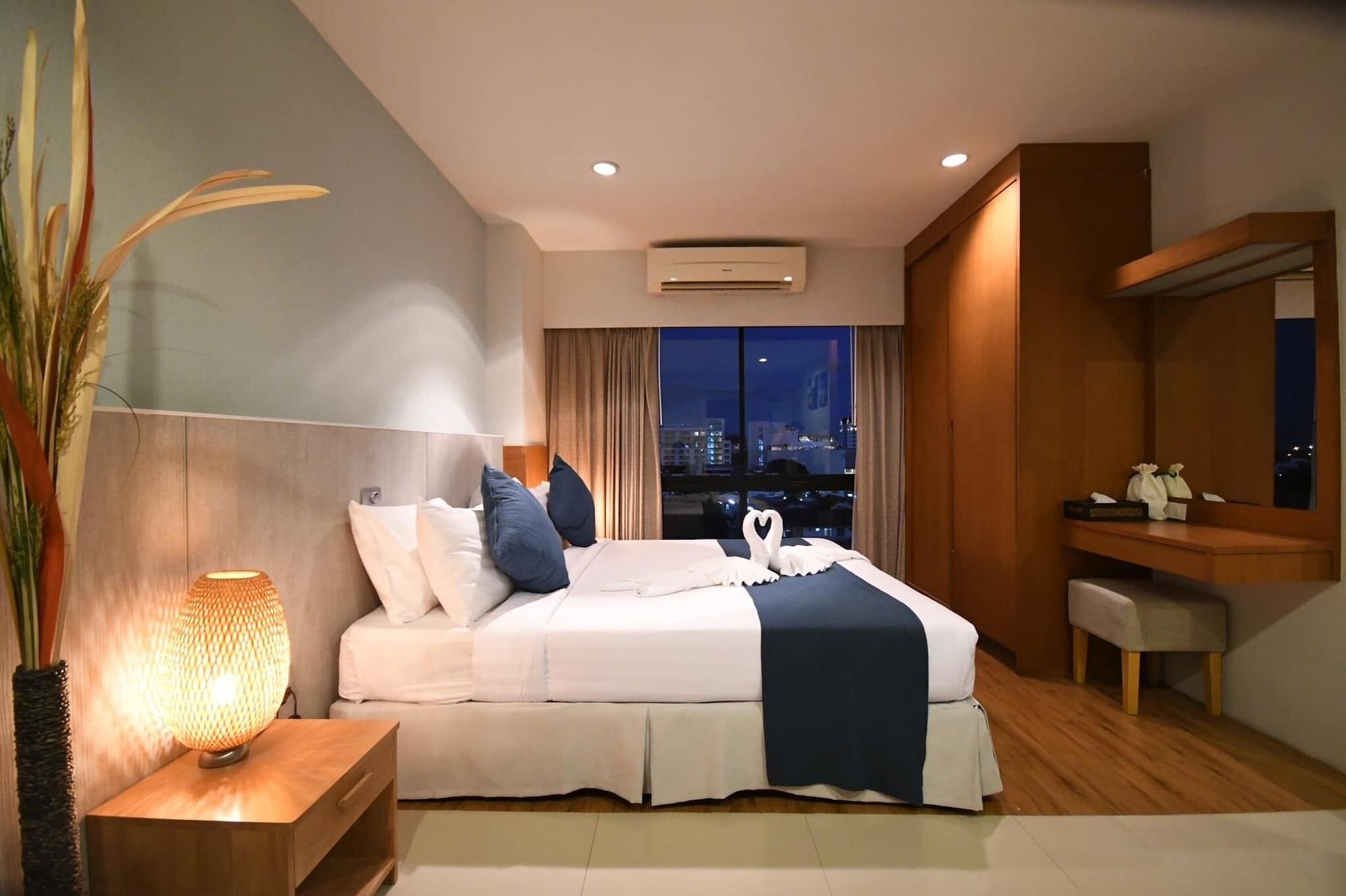 Crystal Jade Hotel Rayong Buitenkant foto