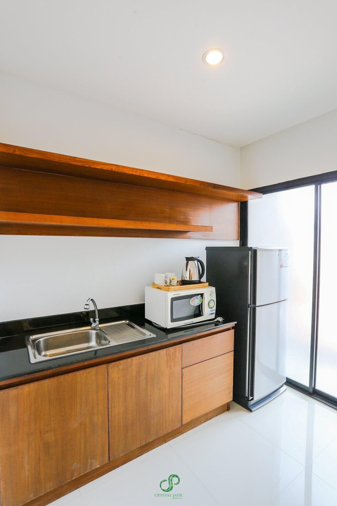 Crystal Jade Hotel Rayong Buitenkant foto