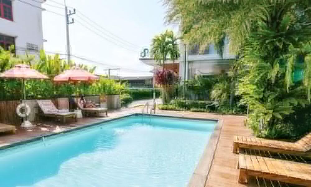 Crystal Jade Hotel Rayong Buitenkant foto