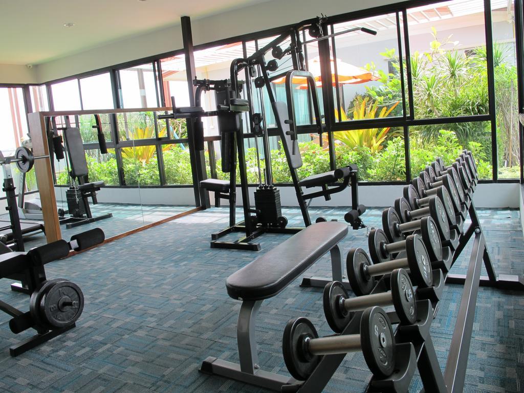 Crystal Jade Hotel Rayong Buitenkant foto