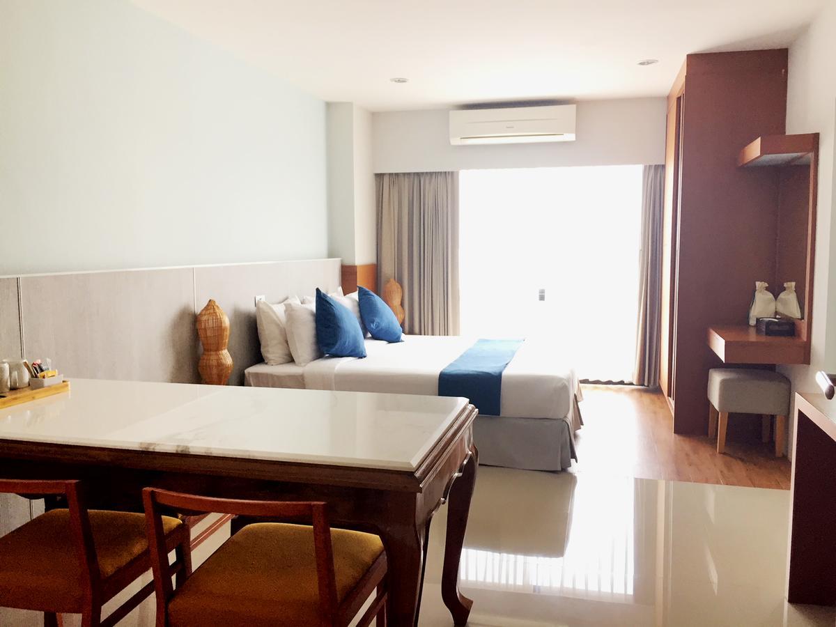 Crystal Jade Hotel Rayong Buitenkant foto
