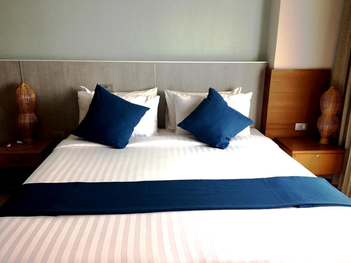 Crystal Jade Hotel Rayong Buitenkant foto