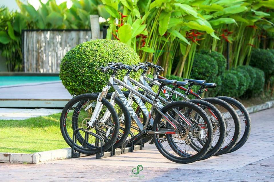 Crystal Jade Hotel Rayong Buitenkant foto